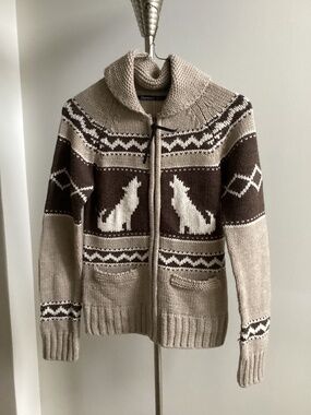 Wolf “cowichan” style zip up sweater